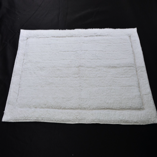 09 Fluffy Bath Mats – White 600 GSM (80x50 cm) (China) (2)